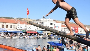Foça'da Denizcilik Ve Kabotaj Bayramı Coşkusu