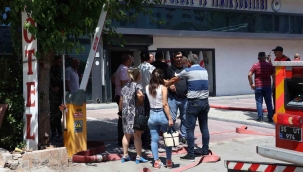 İzmir'de sendika binasında korkutan yangın: Çalışanlar canlarını zor kurtardı