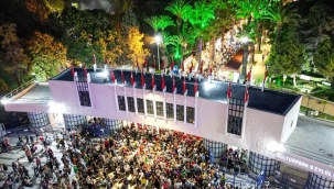 İzmir zamanın ötesine geçecek