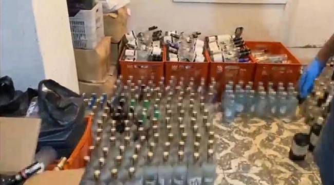 İzmir'de kaçak alkol operasyonu