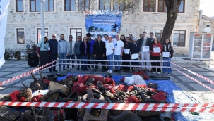Foça'da Deniz Dip ve Kıyı Temizliği Etkinliği: "Deniz Varsa Hayat Var"