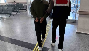 İzmir'de PKK/KCK/PYD/YPG terör örgütü üyesi 3 kişi yakalandı