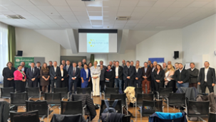 İzmir, Devler Kulübü'nün kapısını araladı