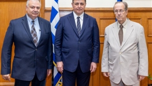 "İzmir ile Selanik arasında deniz ve hava ulaşımı için çalışacağız"