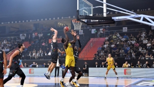 Mersinspor Aliağa Petikimsporu mağlup etti