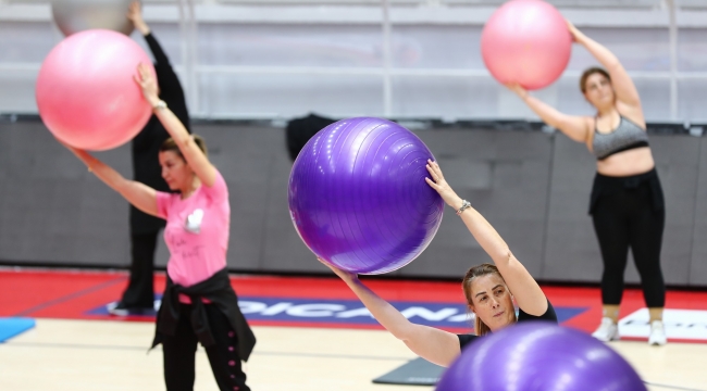 Aliağa Belediyesi'nden Kadınlara Özel Pilates ve Aerobik Kurs