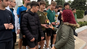 Aliağa'da 27 Aralık Atatürk yol koşusu düzenlendi