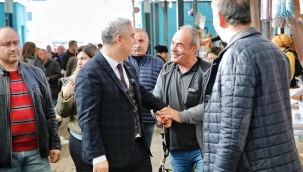 Bergama Belediye Başkanı Çelik, Pazarcıların Sesini Dinledi