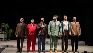 "Çok Tuhaf Soruşturma" oyununun prömiyeri yapıldı