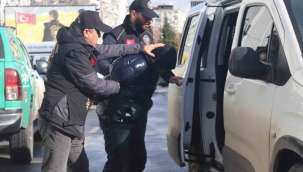 Duvarı kırıp 35 yıllık komşusunun eşyalarını çalmıştı, "Alkolün etkisindeydim" dedi