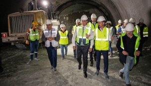 İzmir Büyükşehir Belediyesi bir yılda 20 milyar liranın üzerinde yatırım yaptı