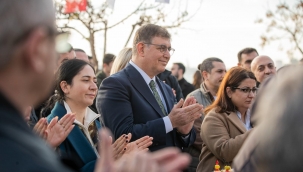 "İzmir'e güvenin ve inanın"