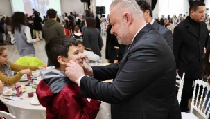 Menemen'de özel çocuklarla çok özel kutlama