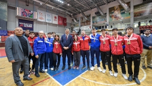 "Şampiyon olacağım diyen herkesin yanında olacağız"