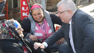 Edremit Belediye Başkanı Ertaş, esnafla bir araya geldi