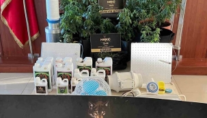 İzmir'de narkotik polisinden zehir tacirlerine baskın: 3 tutuklama