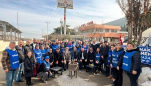 Temel Conta İşçilerine Moral Ziyareti: Süleyman Akyüz'den Güçlü Mesaj