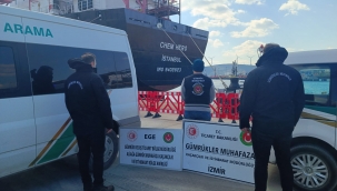 Aliağa'da limana demirleyen gemide 20 ton kaçak akaryakıt tespit edildi