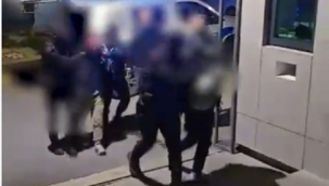 Azılı hırsız camiyi soyarken suçüstü yakalandı