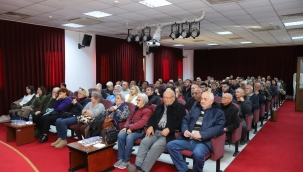 Başkan Kırgöz, Çandarlı'da vatandaşlarla bir araya geldi