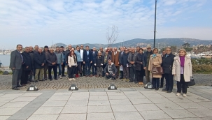 CHP'Lİ Yankı Bağcıoğlu Foçada Emekli Askerlerle Buluştu