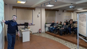 "Geçmişin anahtarı Osmanlıca"