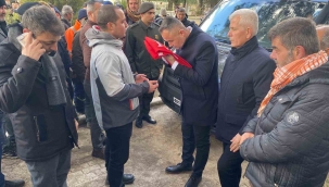 Kıbrıs Gazisi Kemalpaşa'da toprağa verildi