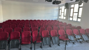 Aliağa'da 57 Yıllık Namık Kemal İlkokulu, Modern Binasıyla Yeniden Hizmete Açılıyor