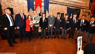 "Her birinizin başımızın üstünde yeri var"