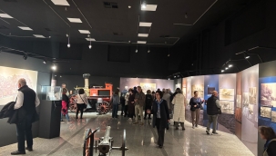 Yunan ziyaretçiler, Yanık Yurt sergisini gezdi