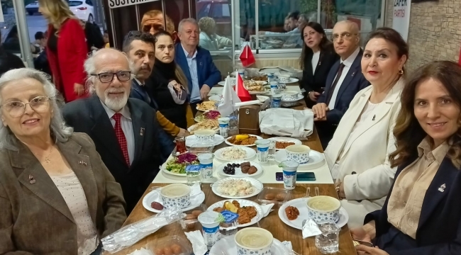 Zafer Partisi Aliağa İlçe Başkanlığı'ndan İftar Programı