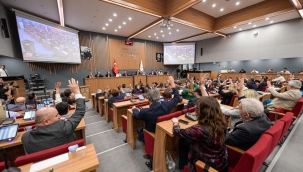 Başkan Tugay: Bu zulüm mutlaka bir gün bitecek