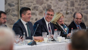 Başkan Tugay'dan kentsel dönüşümde kararlılık mesajı