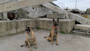 İki kardeş afetlerde mucize yaratıyor