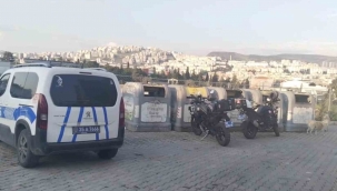 İzmir'de dehşet: Sokak ortasında eski nişanlısını ve annesini vurup intihar etti