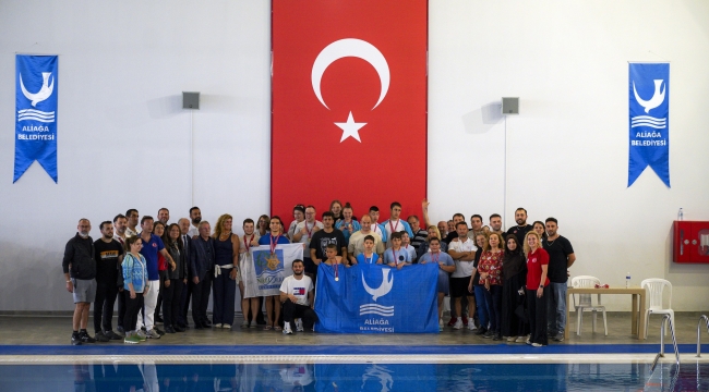 Özel Sporcular Aliağa'da Kulaç Attı
