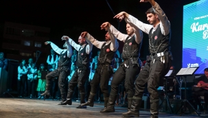 Aliağa'da Karadeniz rüzgârı esti: ASEV THM Korosu'ndan unutulmaz gece