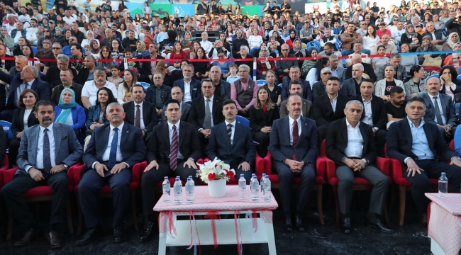 Aliağa Ülkü Ocakları'ndan 'Aliağa'dan Turan'a Şahlanış' Gecesi