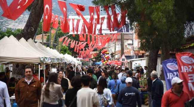 Emiralem Çilek Festivali için geri sayım başladı