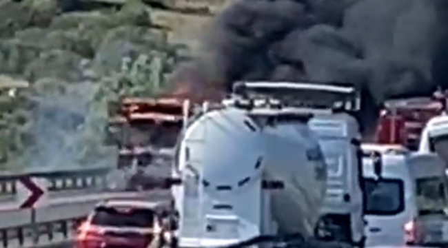 İzmir 'de belediye otobüsü alev alev yandı: Yolcular tahliye edildi