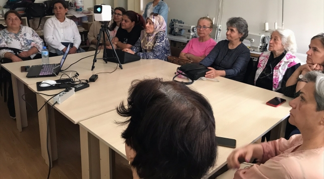 Kadınlara "Dijital Okuryazarlık Eğitimi"