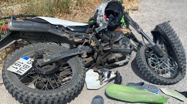 Kamyona çarpan motosiklet sürücüsü hayatını kaybetti