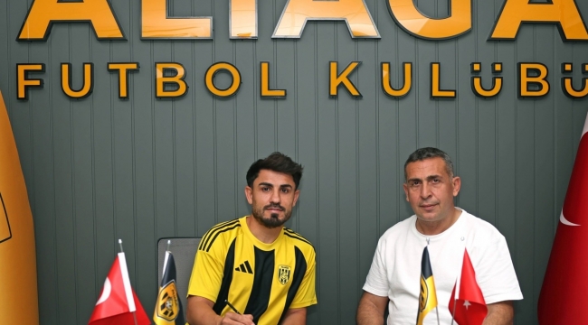 Aliağa FK, Sağ Bek Erhan Kartal'ı Kadrosuna Kattı