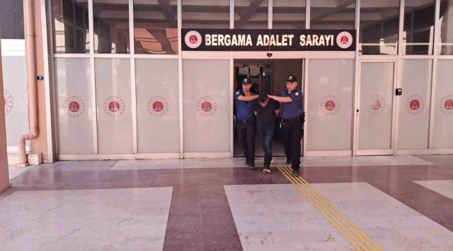 Bergama'da uyuşturucu tacirleri motosikletli polislere yakalandı