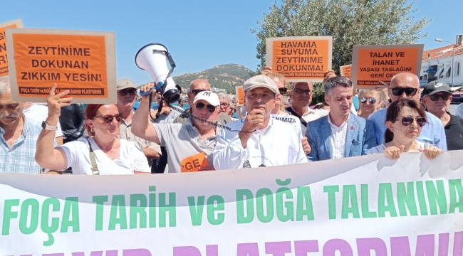 Foçada Maden Mi Ve Zeytin Mi Yasasına Hayır Eylemi