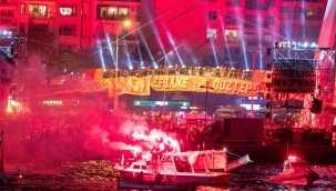 Göztepe'nin 100. yılında gökyüzü sarı-kırmızı