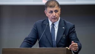 Başkan Tugay mobilya sektörünün geleceğine yön verecek formülleri anlattı