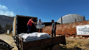 Büyükşehir'den yangın bölgesine yem desteği