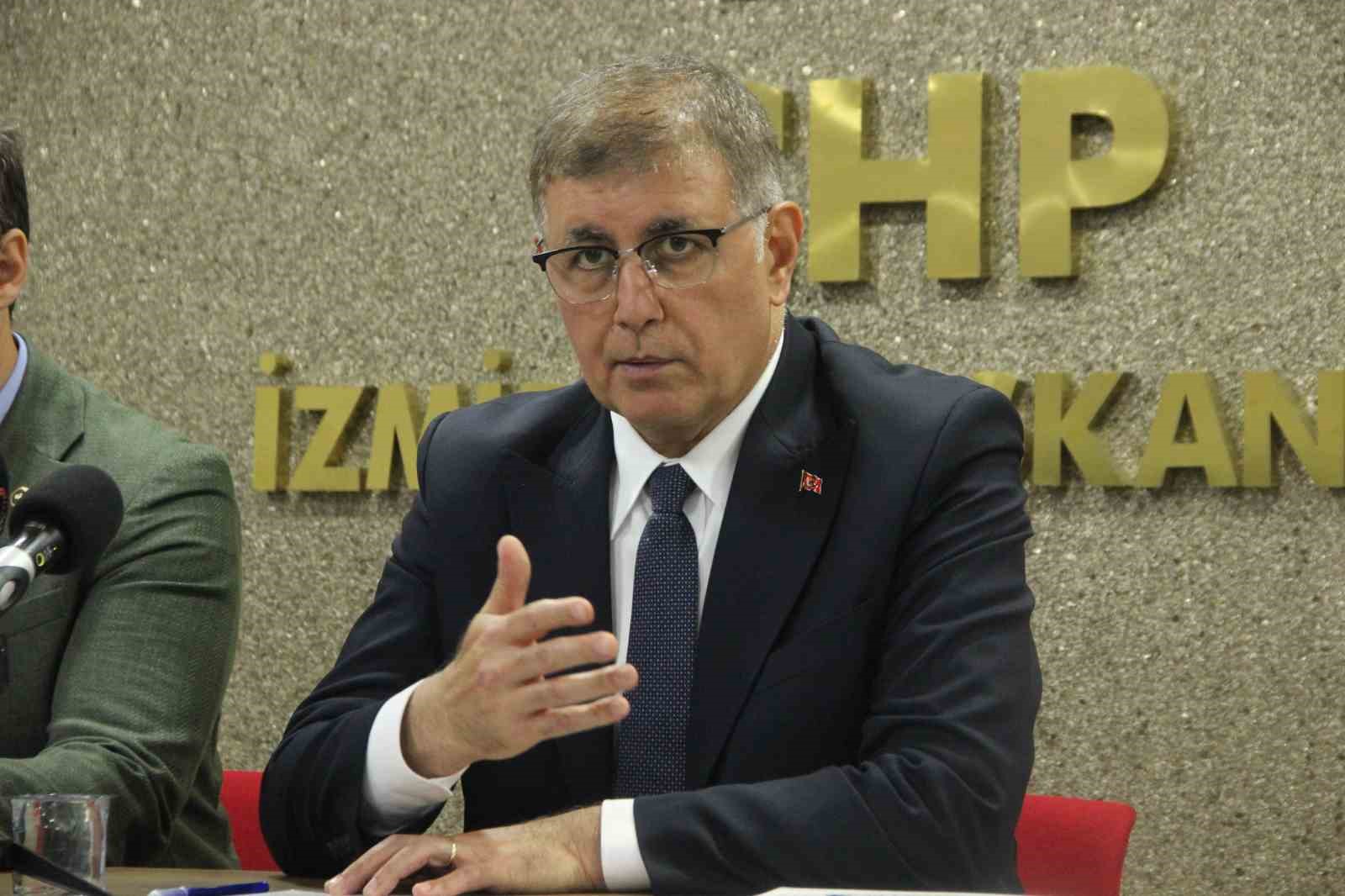 CHP Parti Sözcüsü Yücel ve Başkan Tugay İzmir'deki gözaltıları değerlendirdi