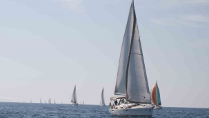 Foça, yelken şenliğine hazırlanıyor 